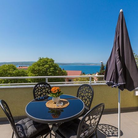Apartments Claudia Crikvenica Luaran gambar