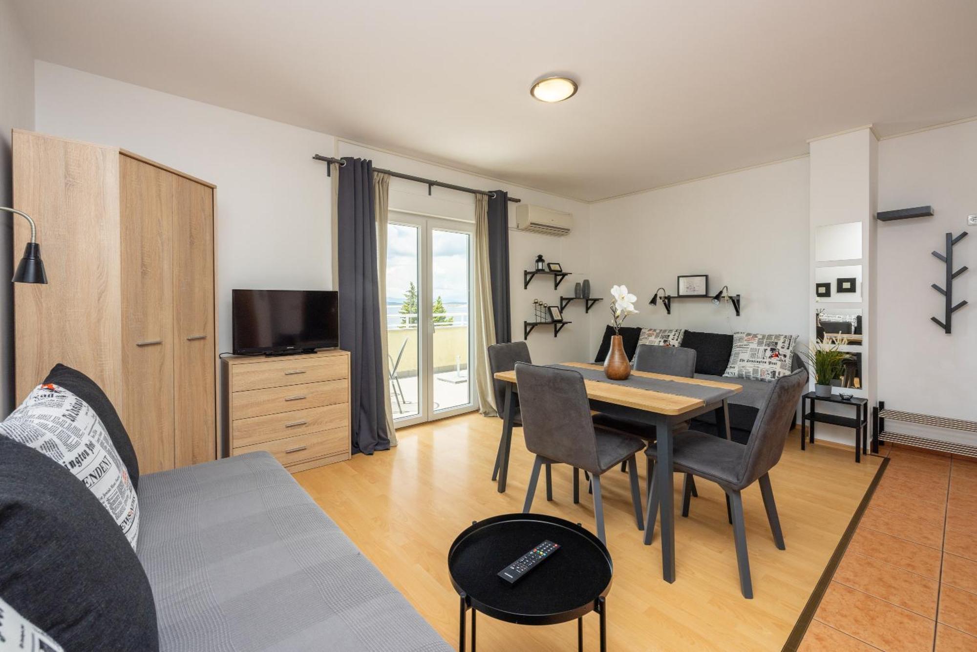 Apartments Claudia Crikvenica Luaran gambar
