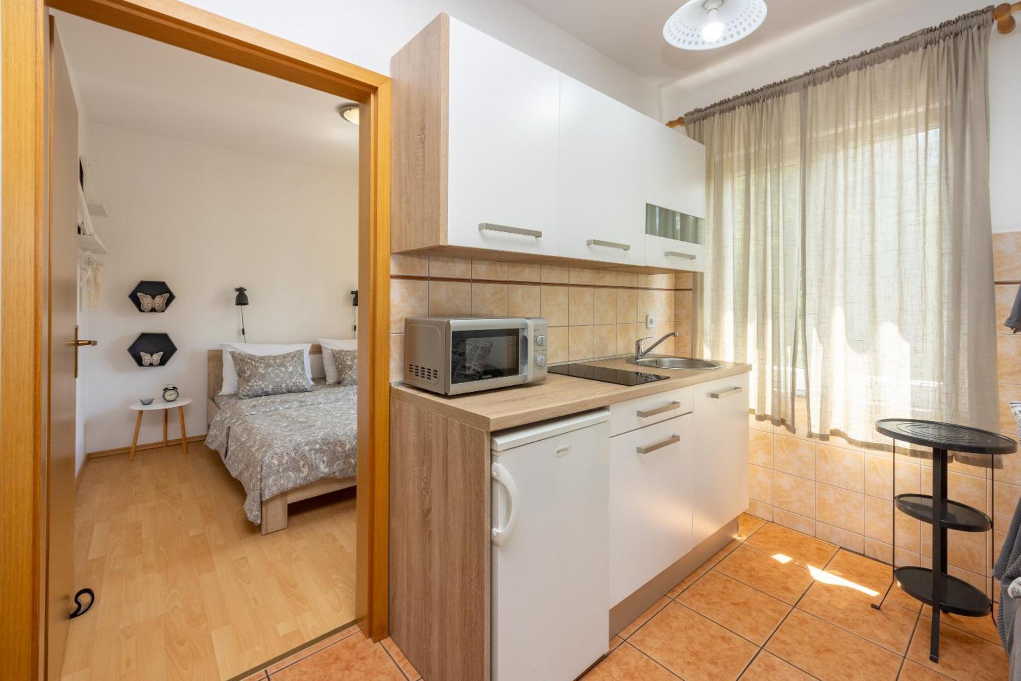 Apartments Claudia Crikvenica Luaran gambar