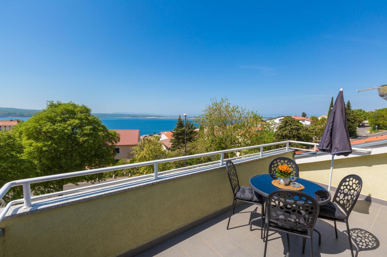Apartments Claudia Crikvenica Luaran gambar